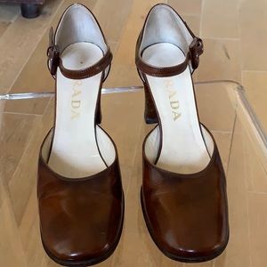 Prada Heels Mary Jane Brown Leather Size 7.5 37.5